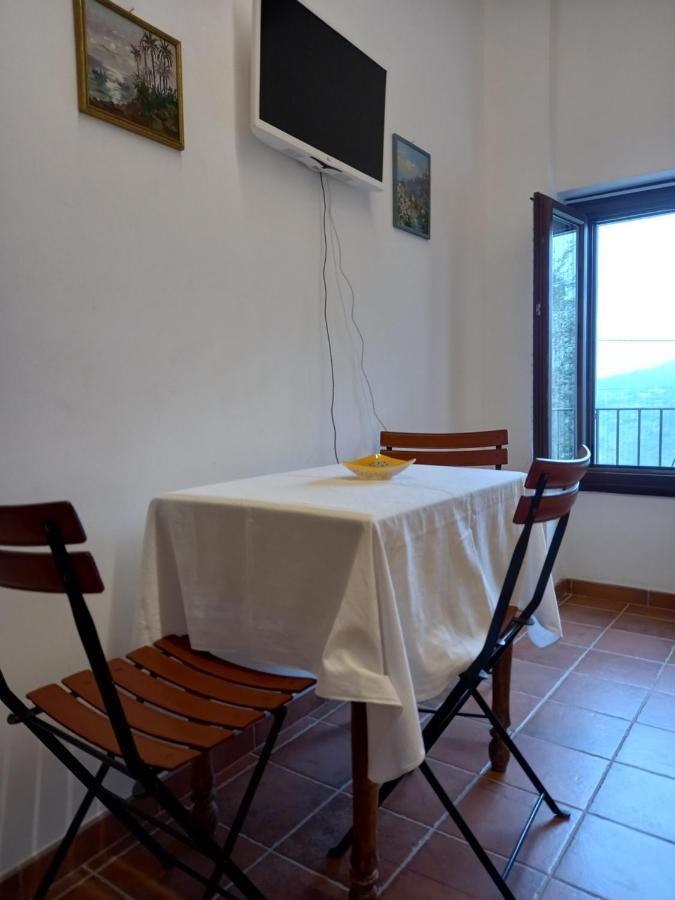 La Casa Di Elda Apartment Sanremo Luaran gambar